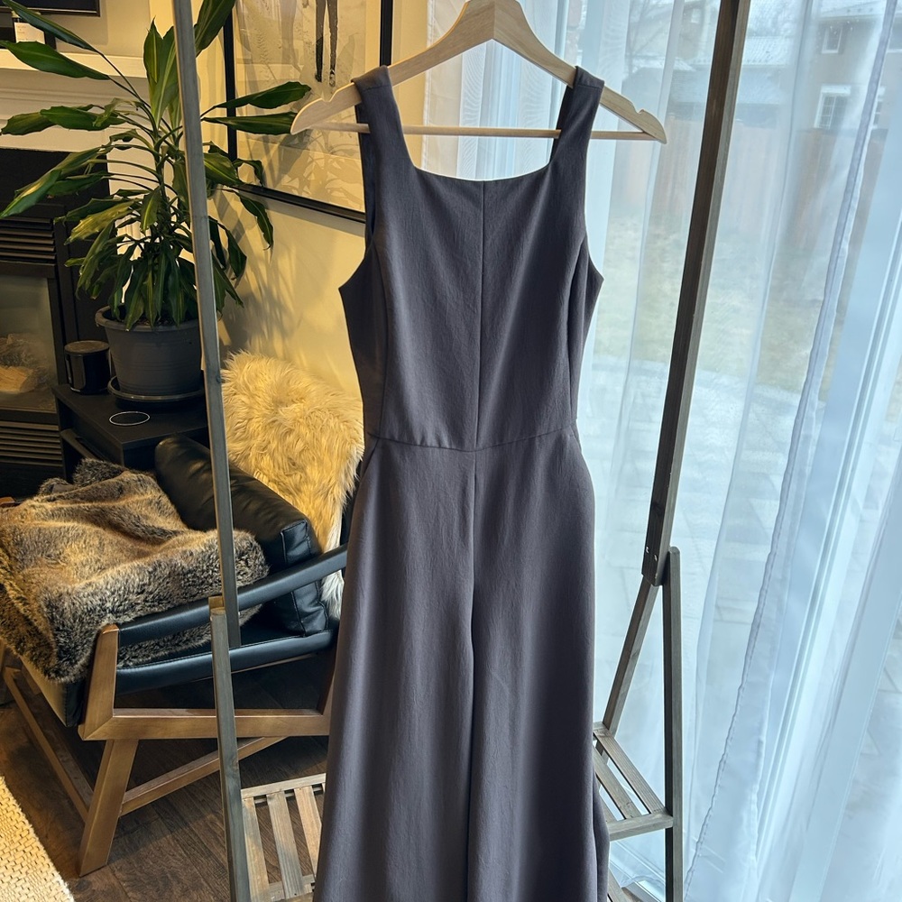 Gray Sleeveless Jumpsuit